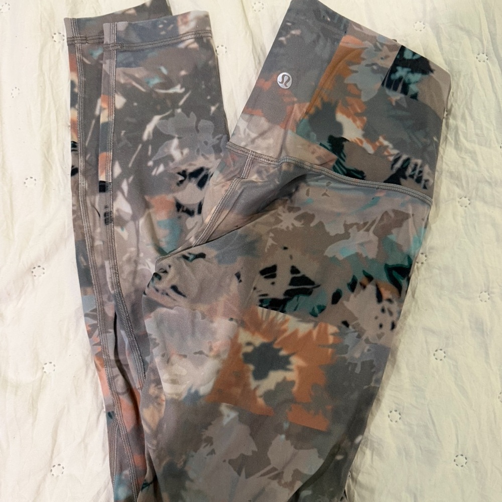 Lululemon Multicolor Patterned Leggings
